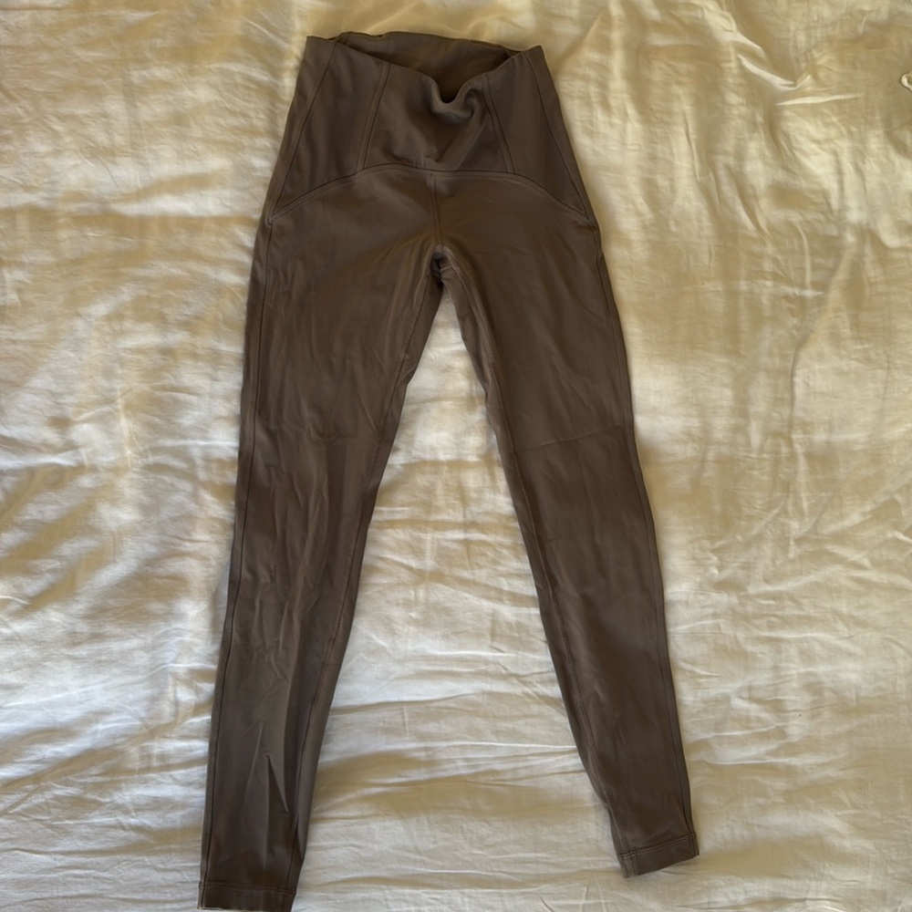 Lululemon violet leggings